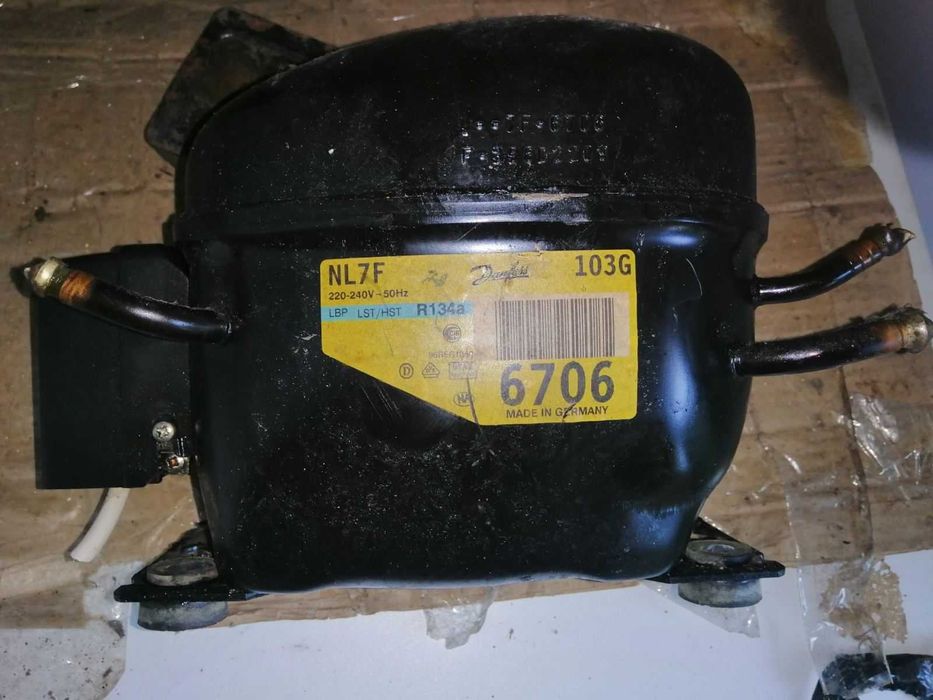 КОМПРЕСОР в ідеальному стані, з за кордону  з імпортного холодильника