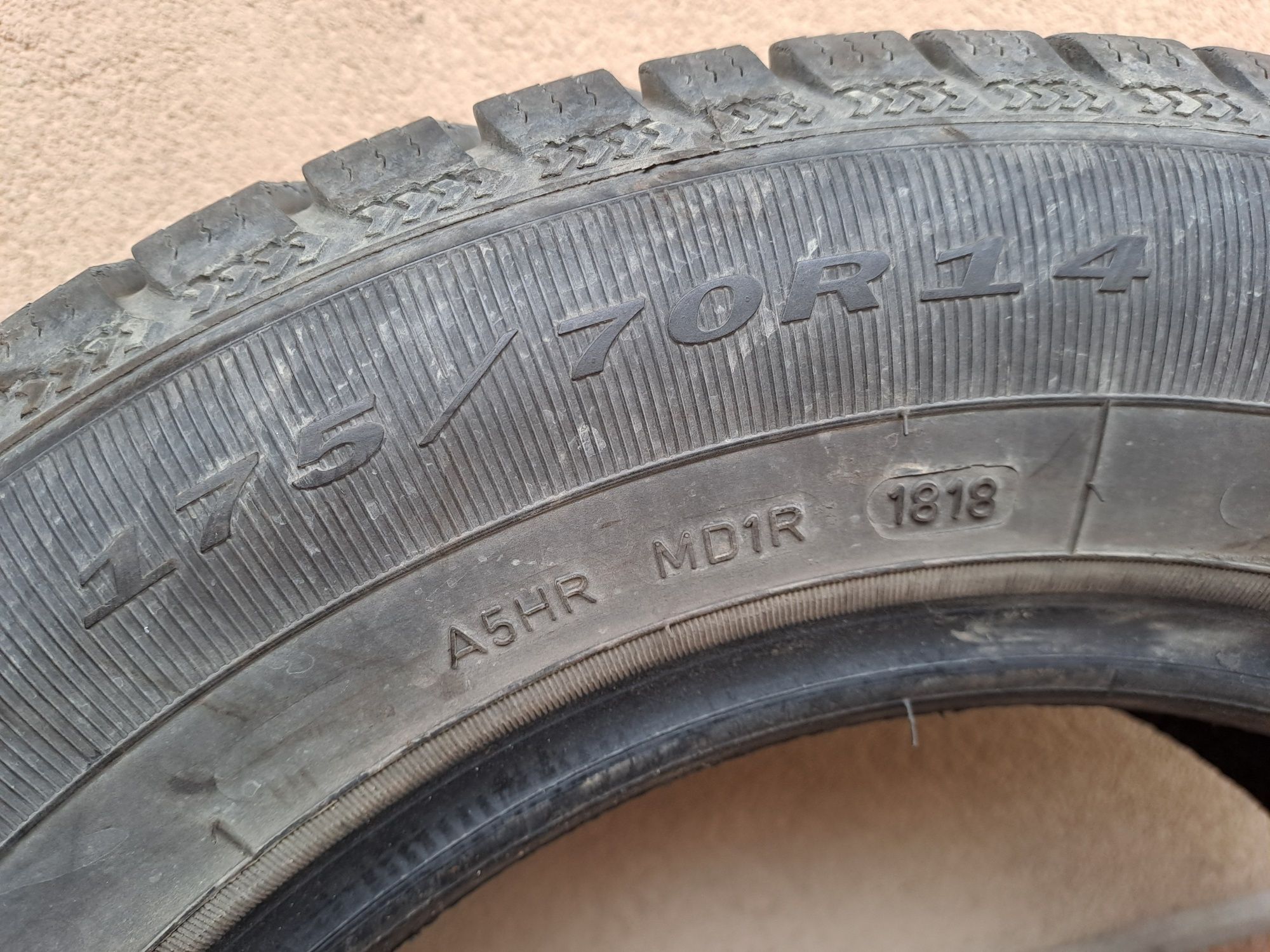Opony 2 szt zimowe Dębica Frigo 175/70 R 14