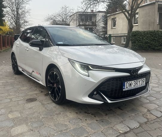 Toyota Corolla GR Sport 2.0 Hybrid