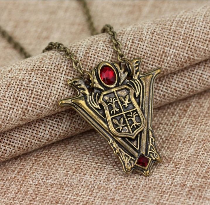 Аксессуары к фильму Сумерки и сериалу Дневники Вампира!