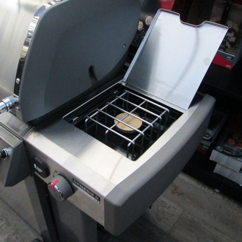 Комплект Гриль Weber Genesis II SP-435 GBS вертел, казан, планча,балон