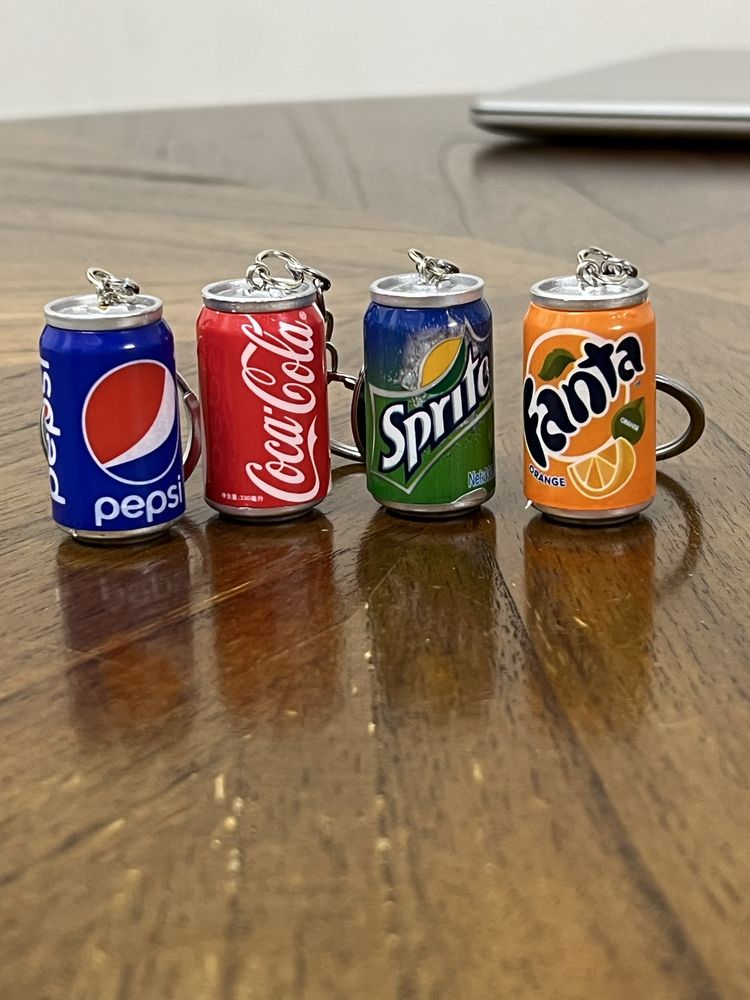 Брелоки Cola, Fanta, Sprite, Pepsi