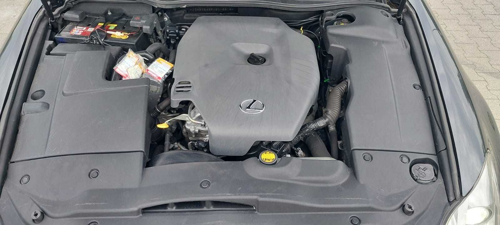 Sprzedam Lexusa IS 220d