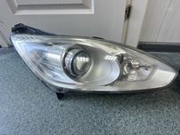 Фара передняя ксенон Ford C MAX