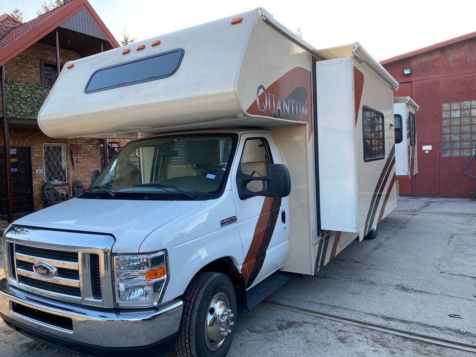 Ford F 450  Ford F 450 Camper