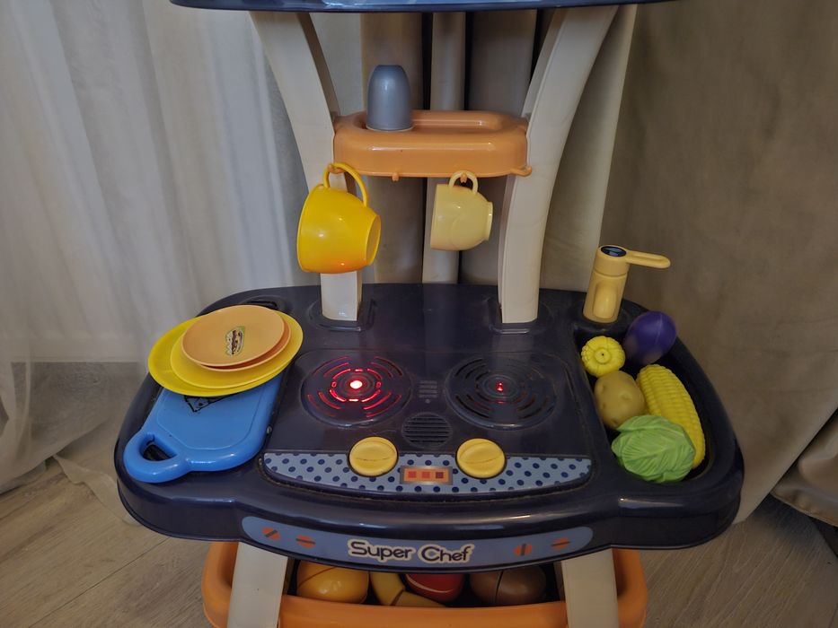 Кухня іграшкова зі звуком і світлом, з коробкою