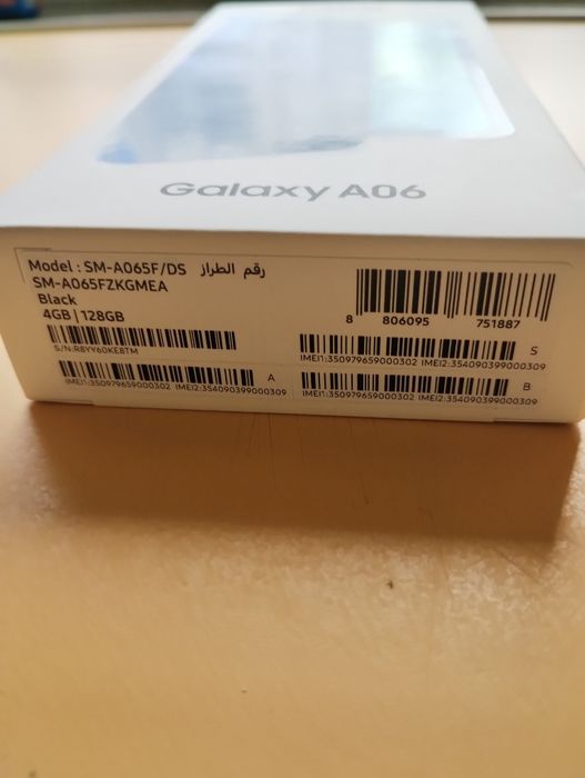 Nowy Telefon Smartfon Samsung Galaxy A06 4GB/128GB, Android 15