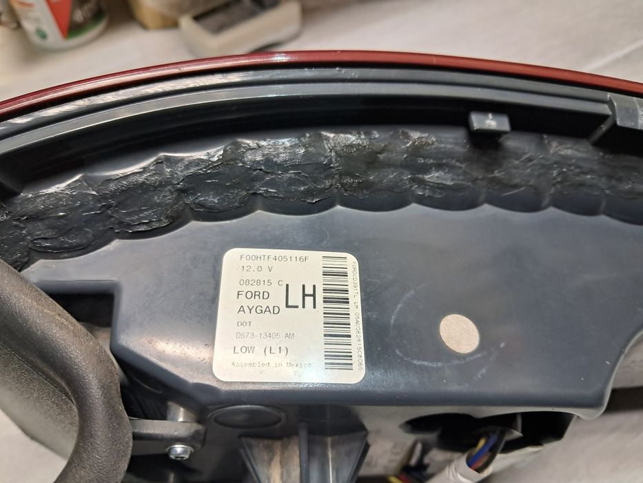 Обмін або продаж! Ліхтарі Ford Fusion SE під жовті поворотники