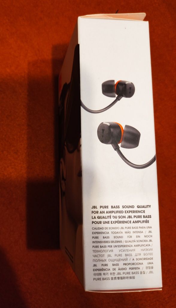 Nowe słuchawki JBL OR100
