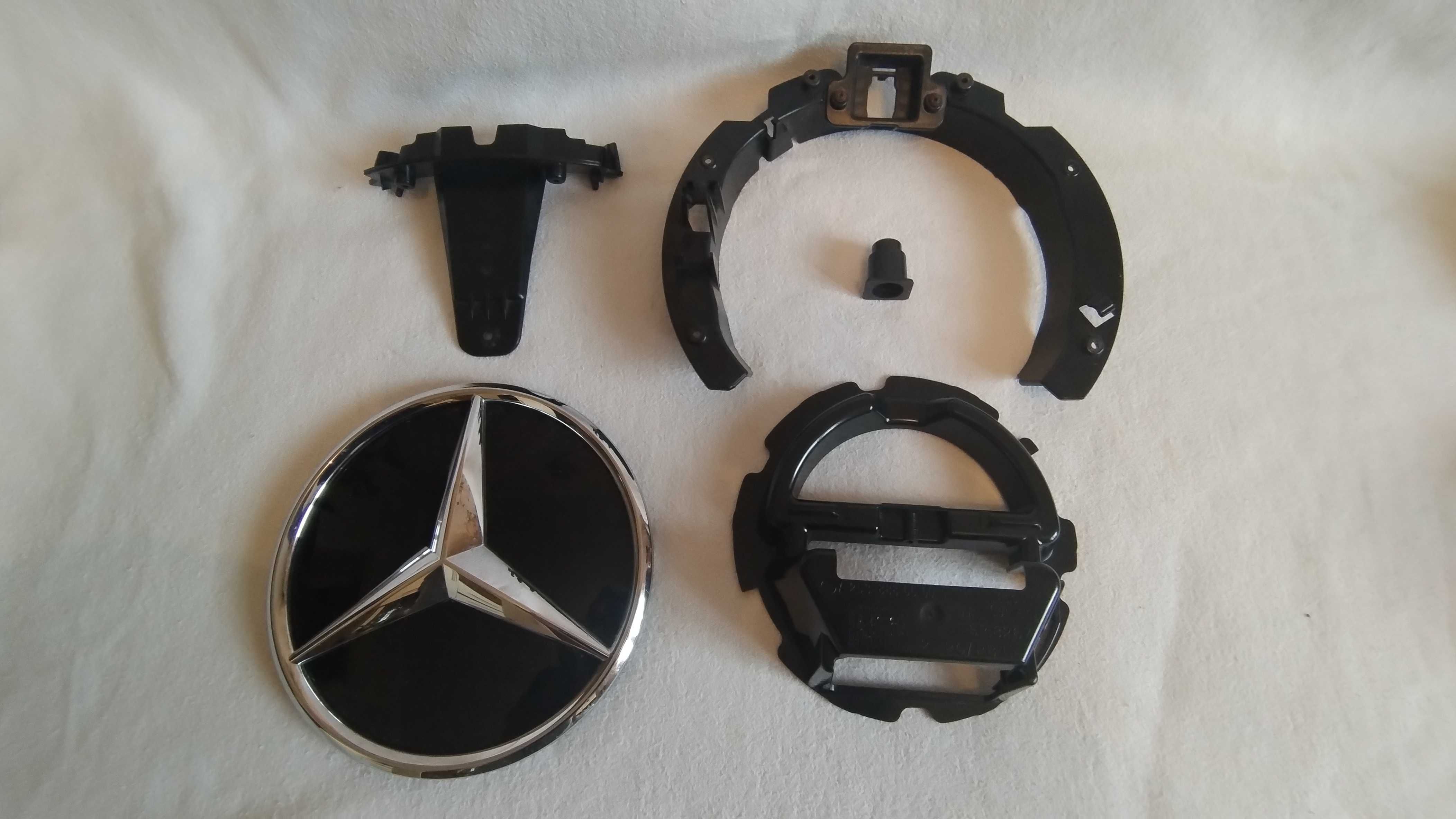 Emblemat Logo Znaczek Pod Radar Uchwyt Radaru Mercedes-Benz GLC X253