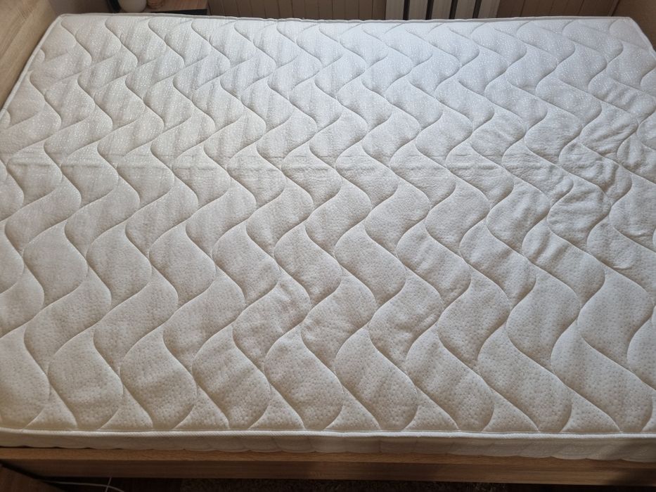 Materac 140 x 200