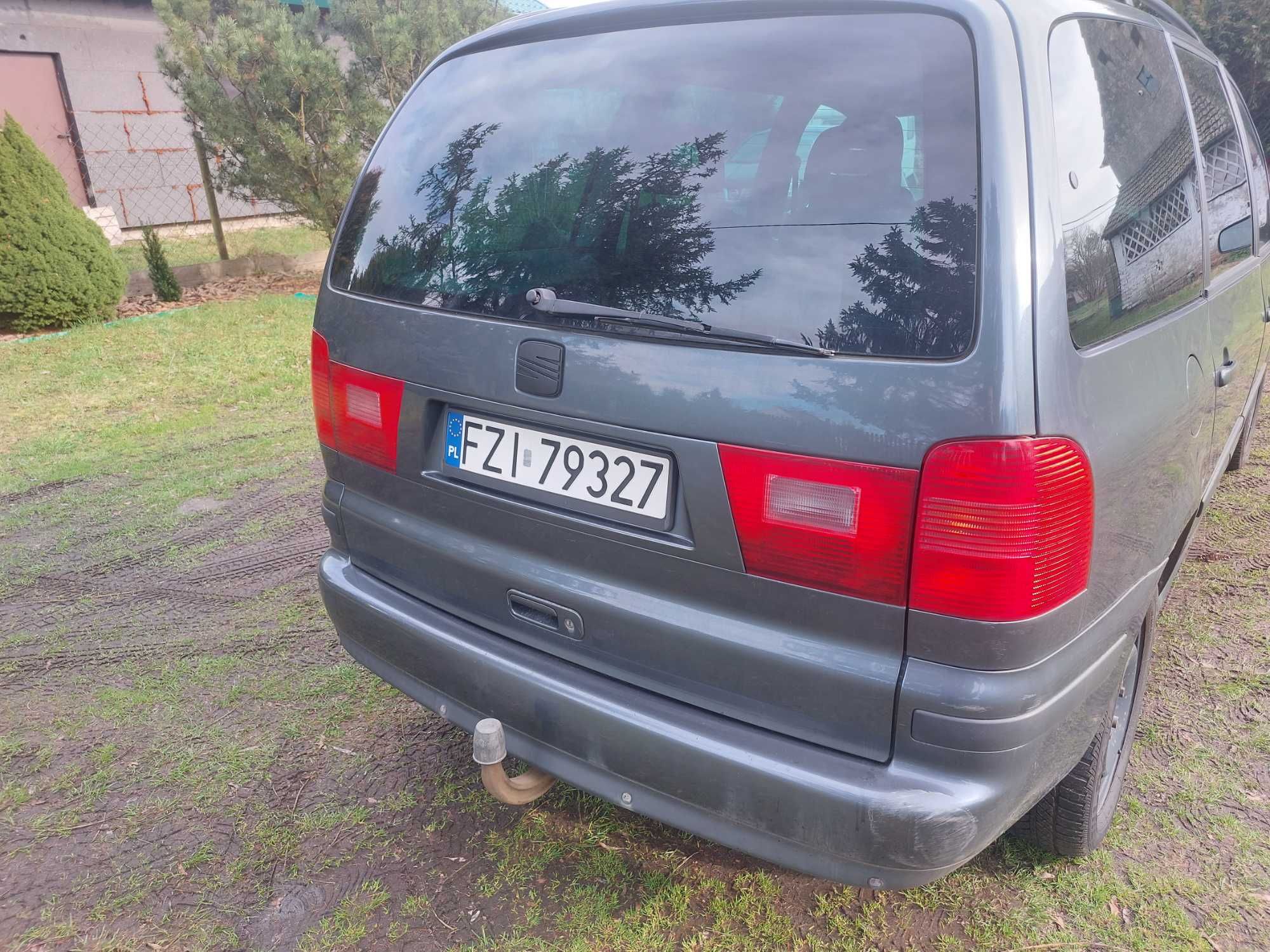 Seat Alhambra o poj. 2.0 TDI i 140 KM rok produkcji 2007