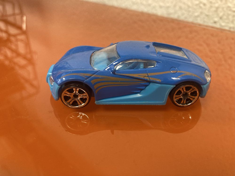Brinquedos 9 Miniaturas Motormax, Maisto, Altaya, Zuru, etc