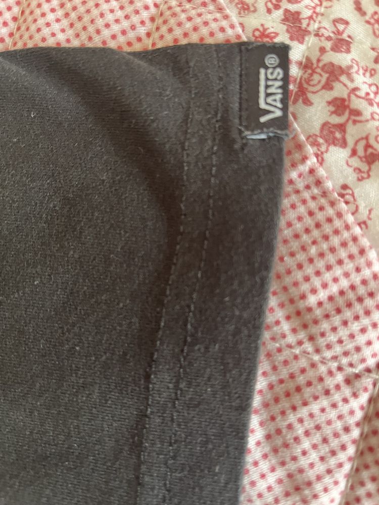 T-Shirt Vans, em estado novo