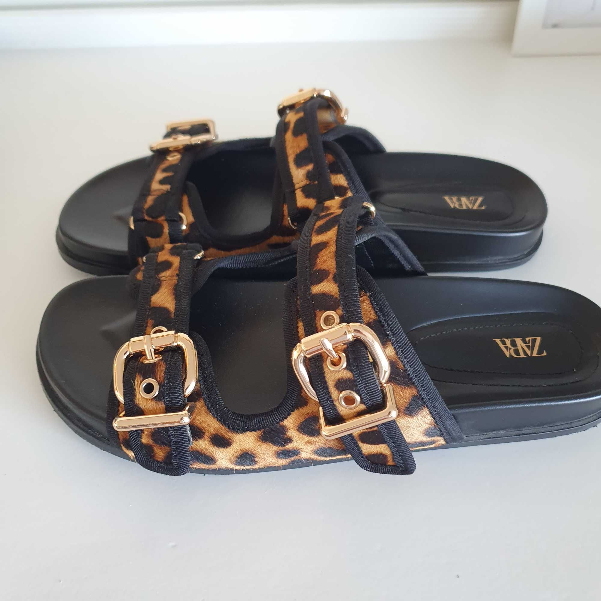 Sandálias Estampado Animal