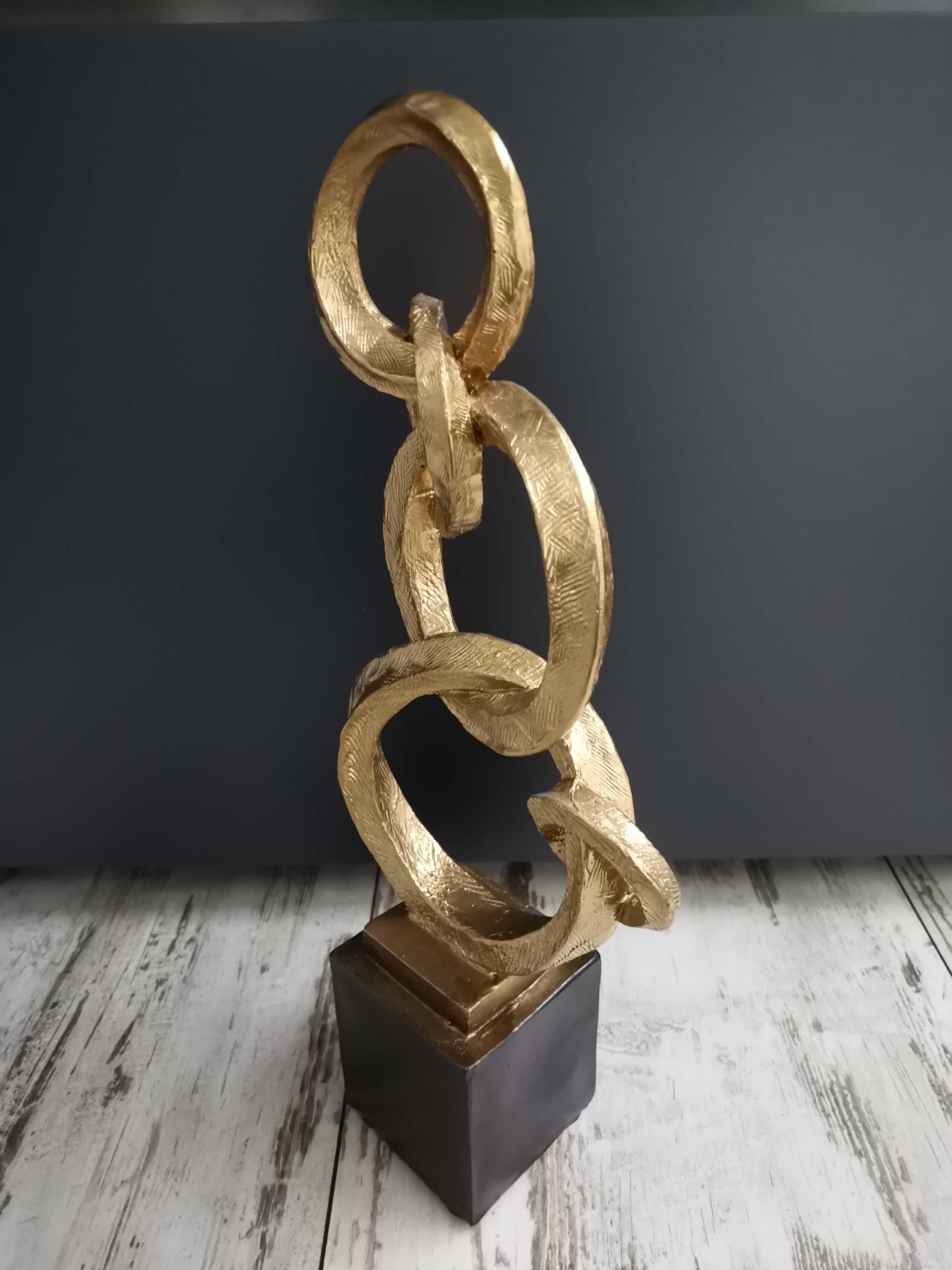 Figurka, dekoracja stojąca, złoto-czarna, wys.43 cm