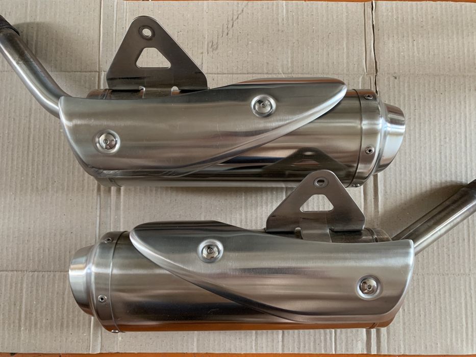 Triumph street triple 675 2012 выхлоп, фары, паук