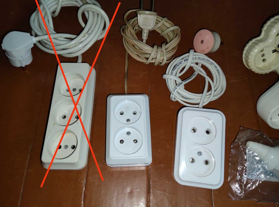 Удлинители, тройники рабочие. Рулетка 3м. Новая