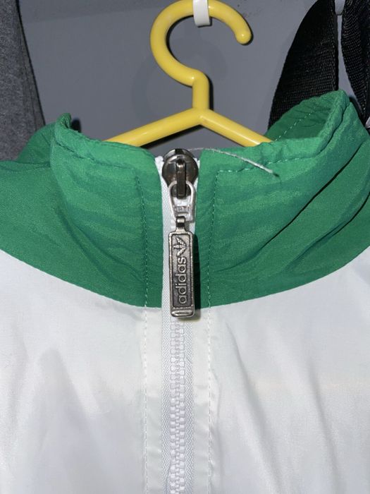 Casaco usado/oferecido por Luís Figo / Anos 90- Adidas