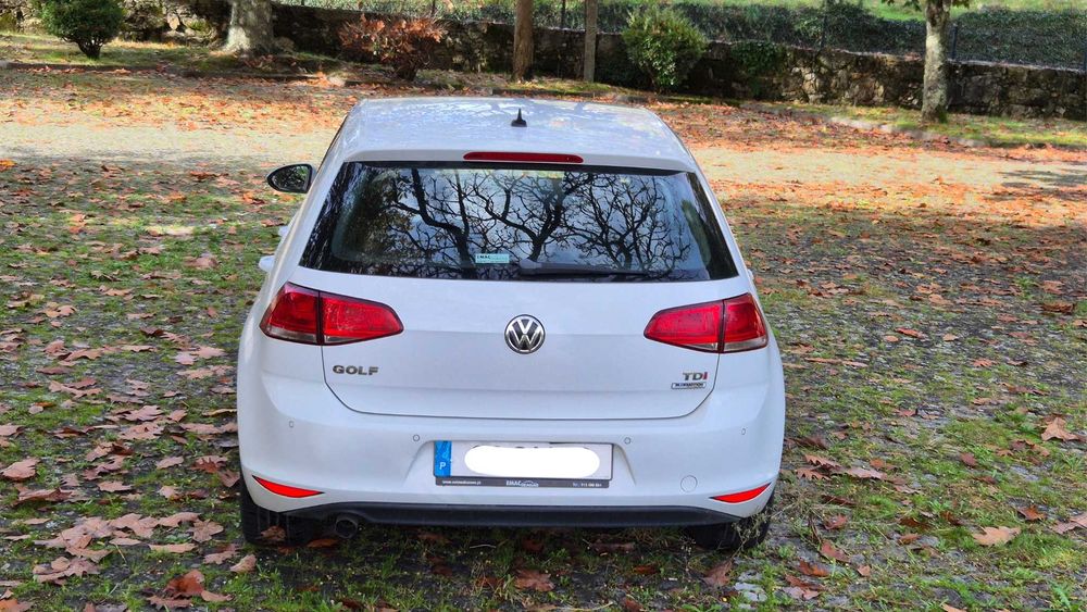 Volkswagen Golf VII 1.6 TDI – 2016, Nacional e muito bem estimado