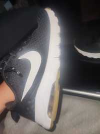 Nike Air 37,5 polecam