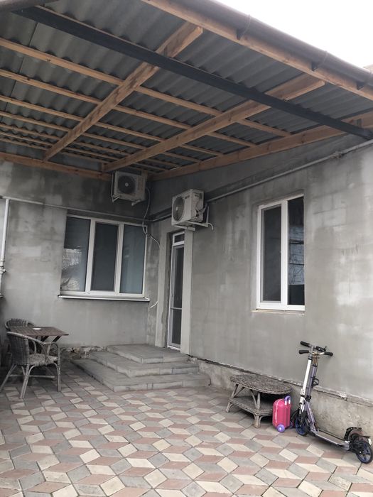 Продам современный дом возле парка Энергетиков