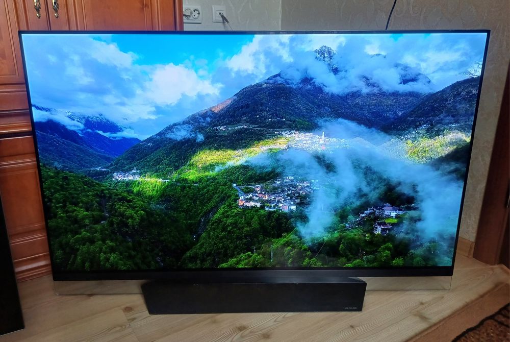 Oled телевізор 55 дюймів LG Oled55E8LLA 4K ULTRA