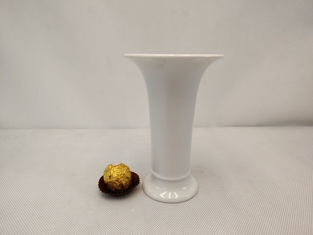 Porcelanowy wazon KPM Berlin.