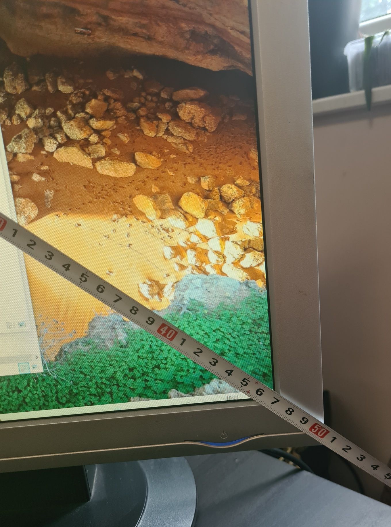 Monitor LG 17" HDMI, VGA