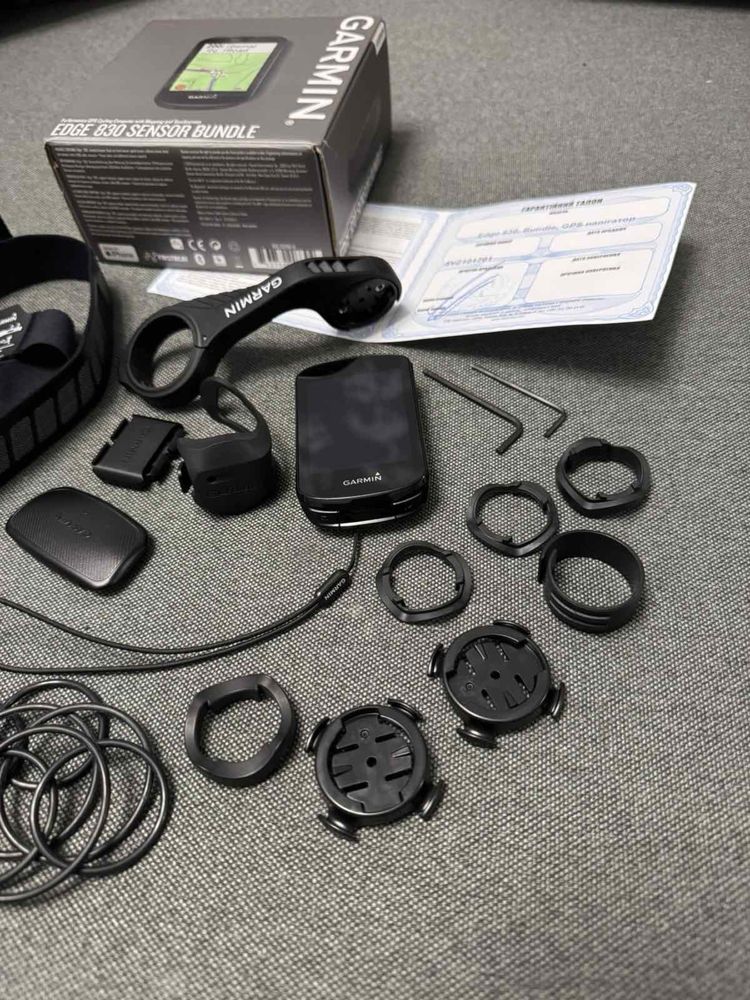 Продам навігатор  Garmin EDGE 830