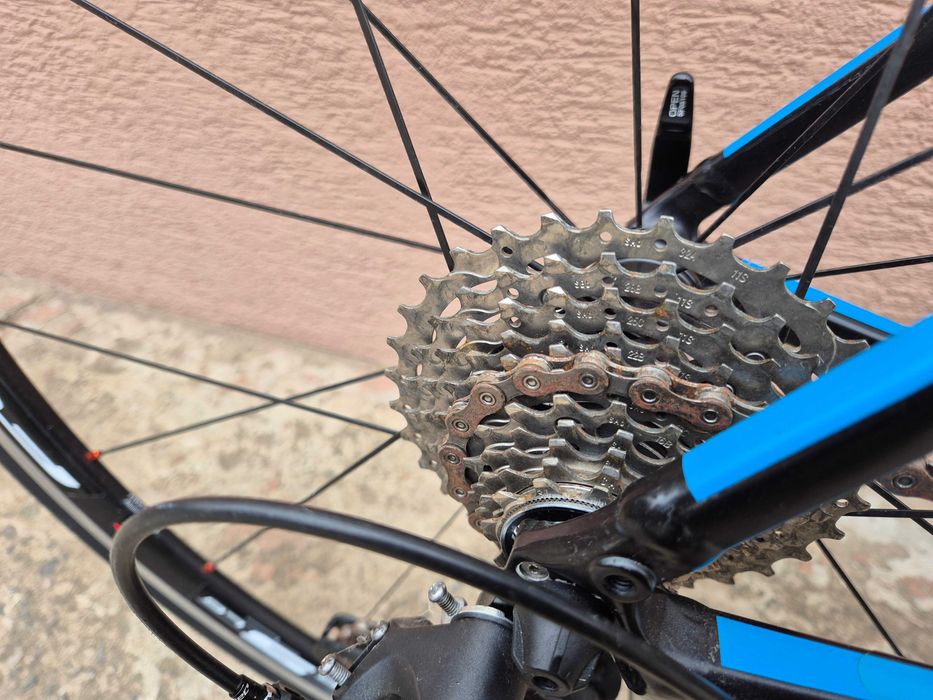 Rower szosowy Giant Defy, Shimano Ultegra 2x11
