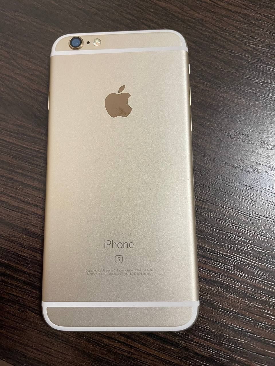 iPhone 6s 32gb gold

Телефон візуально в ідеальному стані. В ремонті н