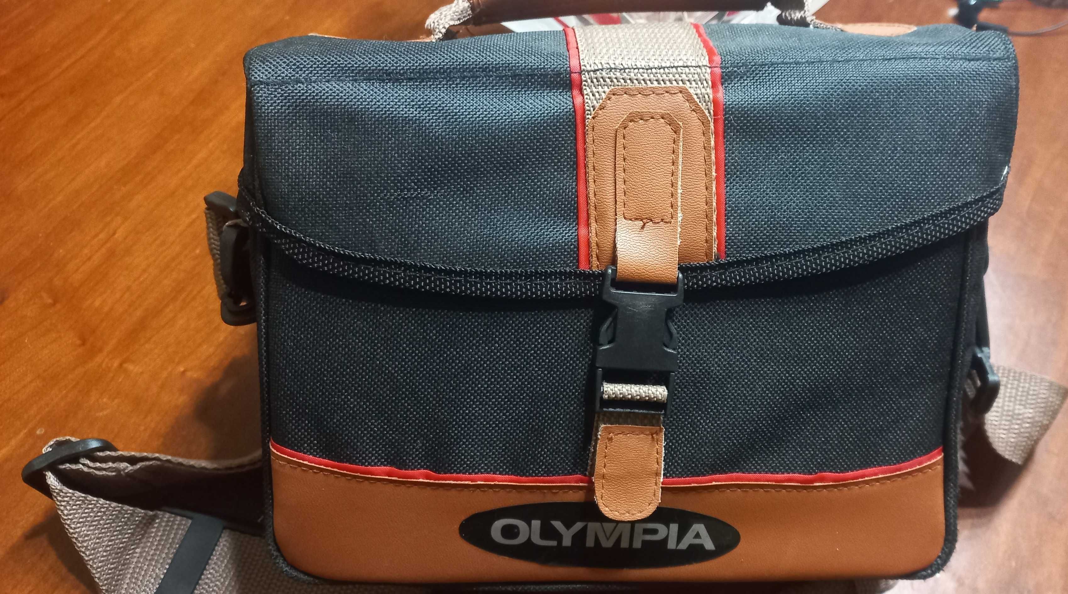 Camara Olympia com flash