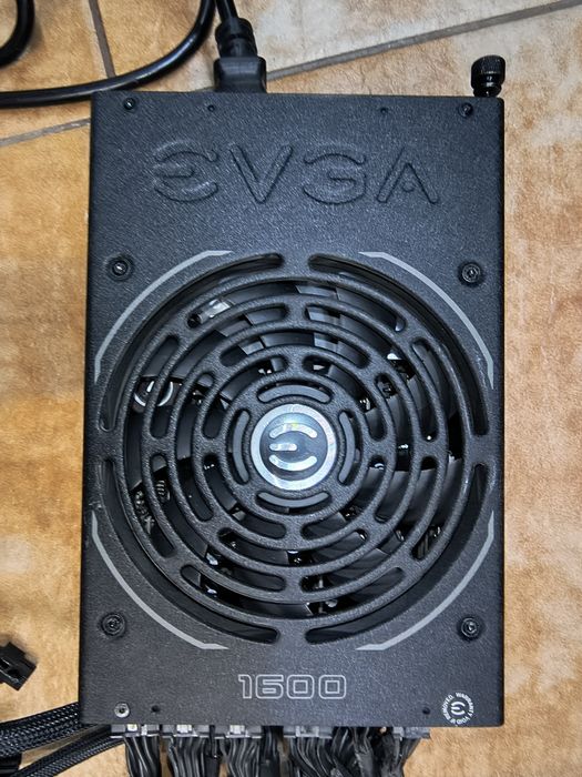 Zasilacz komputerowy ATX 1600W EVGA Supernova T2 - 80 plus titanium