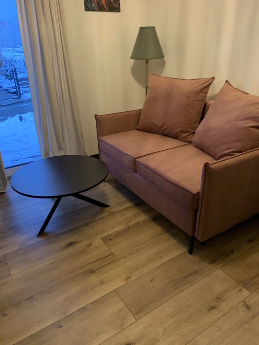 Sofa dwuosobowa z funkcją spania
