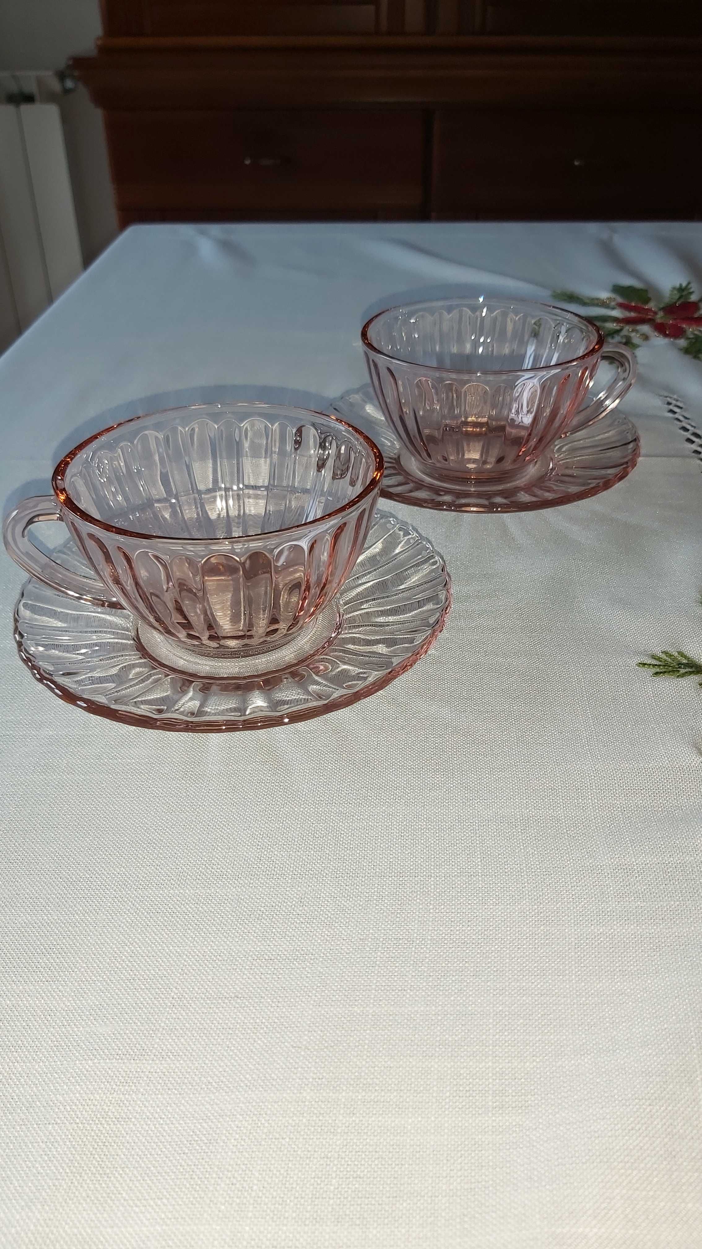 Conjunto 6 Chávenas de Chá vidro rosa