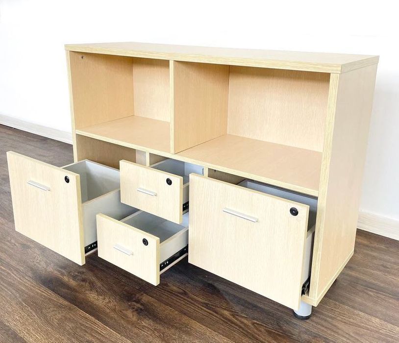 РАСПРОДАЖА офисного центра стулья кресла стільці крісла