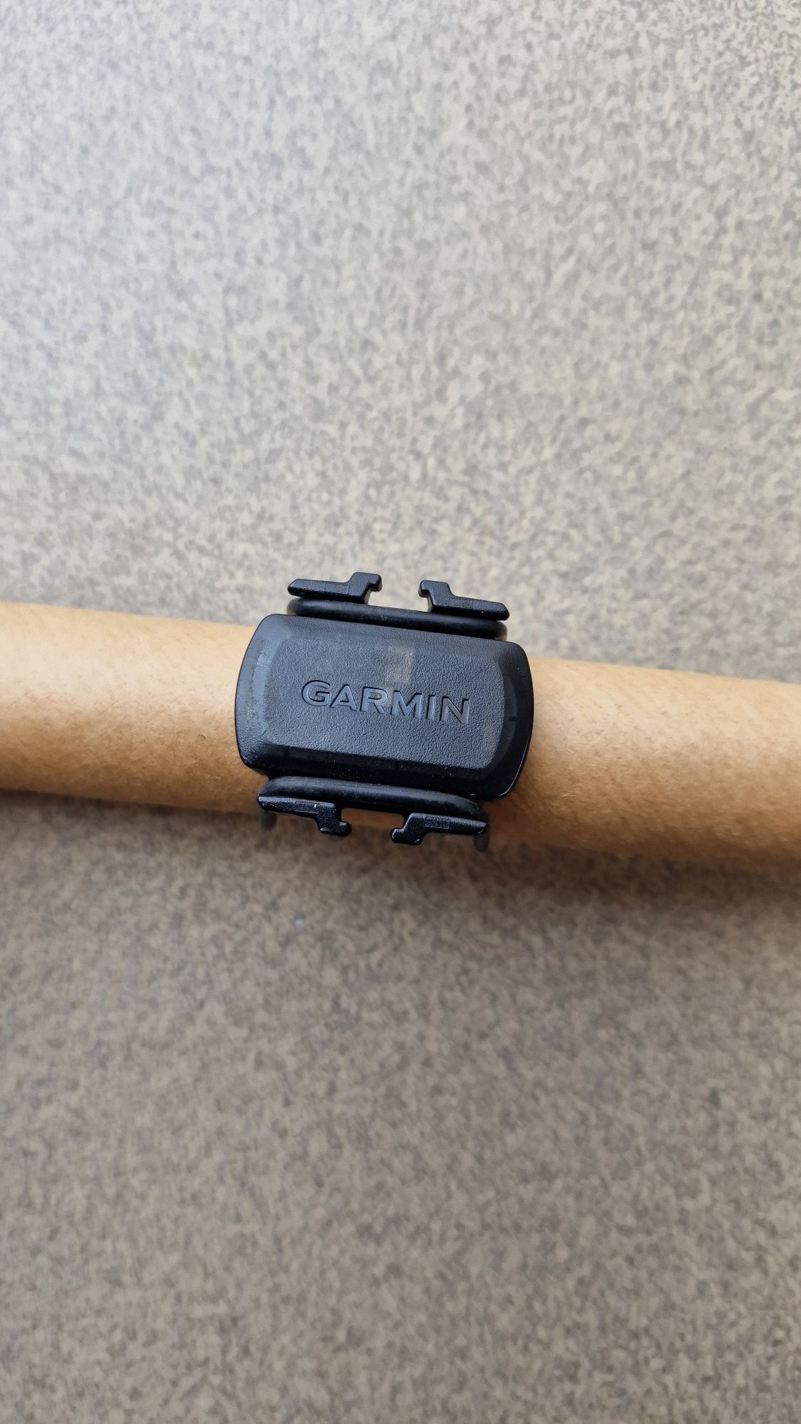 Czujnik kadencji Garmin żyroskopowy bezprzewodowy na korbę