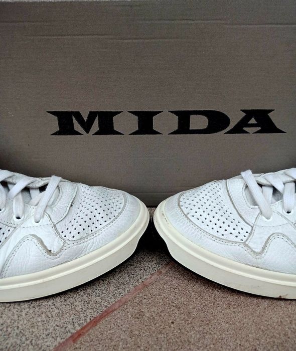 Білі шкіряні кеди Mida 42