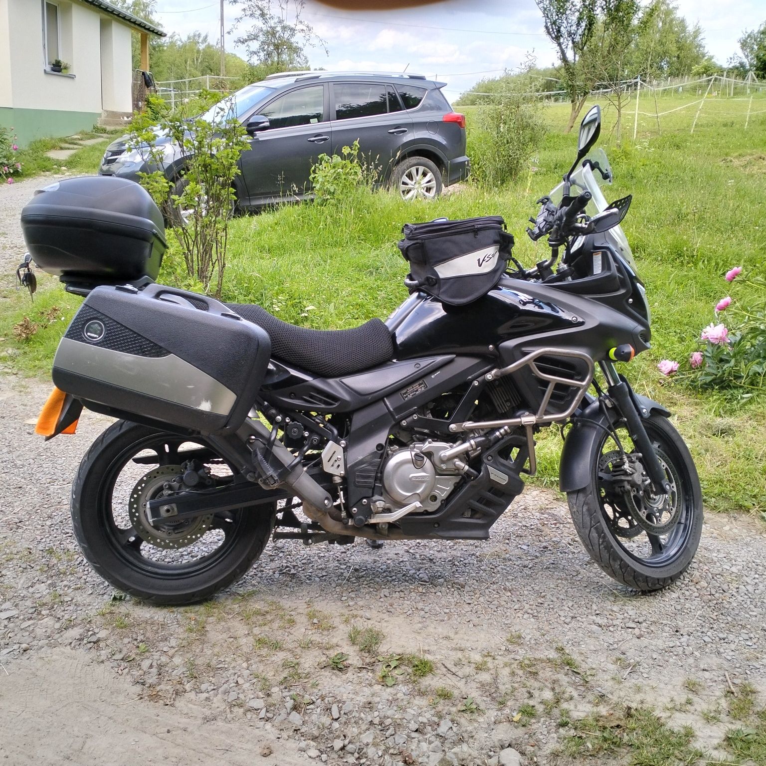 Suzuki DL V-storm 650