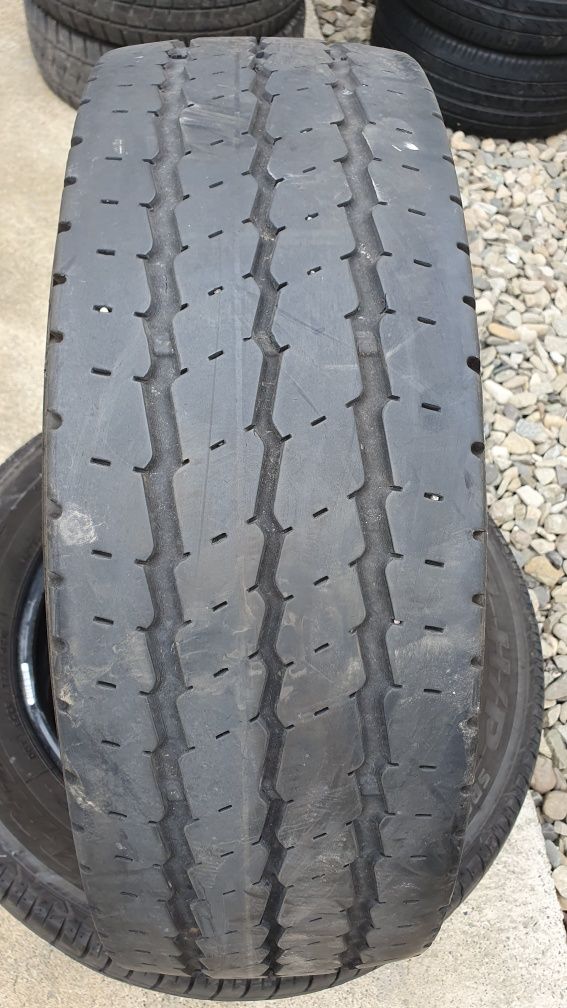 215/70 R15C 4шт  Continental (Континенталь) Авторезина, шини.