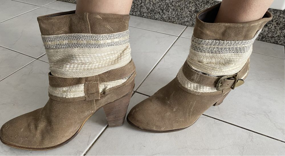 Botas Mulher Usadas