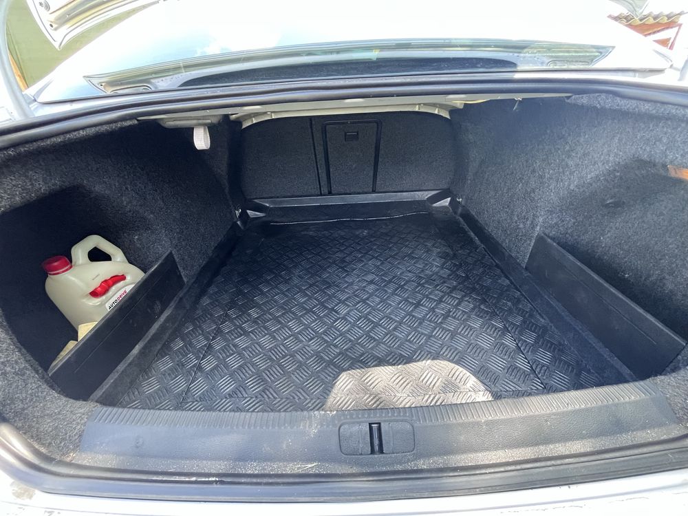 Продам pasat b6 2006 2.0fsi