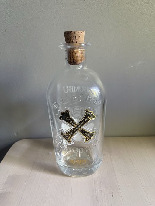 Bumbu rum 0,7 l pusta butelka