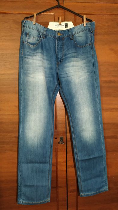 Класичні чоловічі джинси