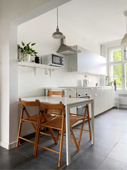 Do wynajęcia  pokój  w centrum  100 metrów od  politechniki