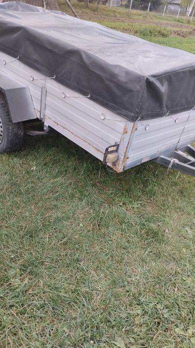 Причіп легковий усилений