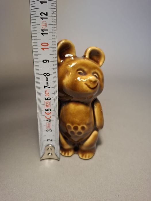 Figurka miszka Moskwa 1980