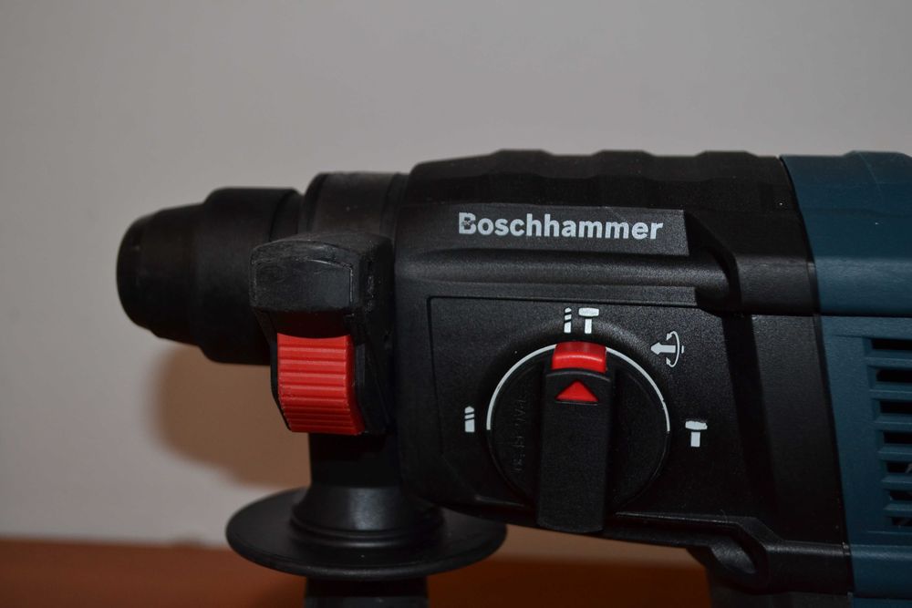 Młotowiertarka Bosch GBH 180-LI + 1x Bateria 4.0Ah i Ładowarka