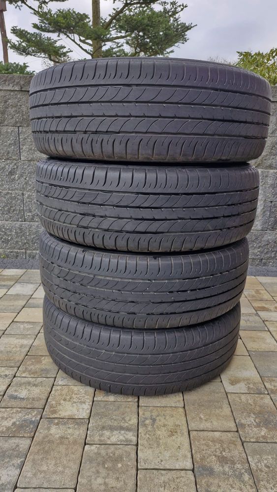 Opony Dunlop Maxx 235/55 R20